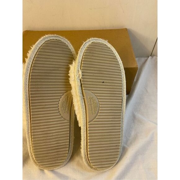 Dearfoam slipper sandals “I Do” white gold silver M size 7-8 - Picture 3 of 4
